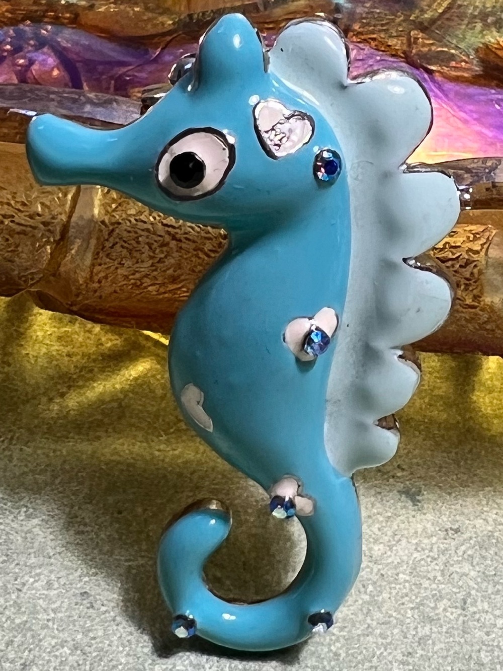 Lovely Enamel Baby Blue Seahorse Ocean Glam Hot in Hollywood Brooch pin